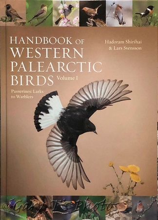 Handbook of Western Palearctic Birds - Passerines Volume 1
